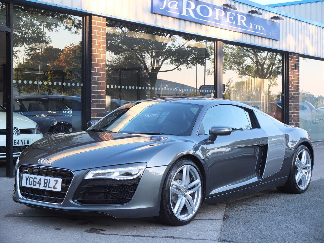 Audi R8 Coupe 4.2 FSI V8 Quattro S Tronic 430ps Coupe Petrol Daytona Grey Metallic, Quartz Grey Side Blades