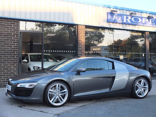2014 Audi R8 Coupe 4.2 FSI V8 Quattro S Tronic 430ps