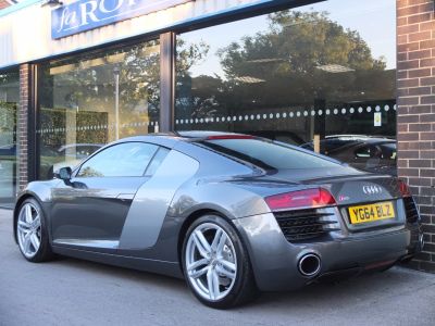 Audi R8 Coupe 4.2 FSI V8 Quattro S Tronic 430ps Coupe Petrol Daytona Grey Metallic, Quartz Grey Side Blades