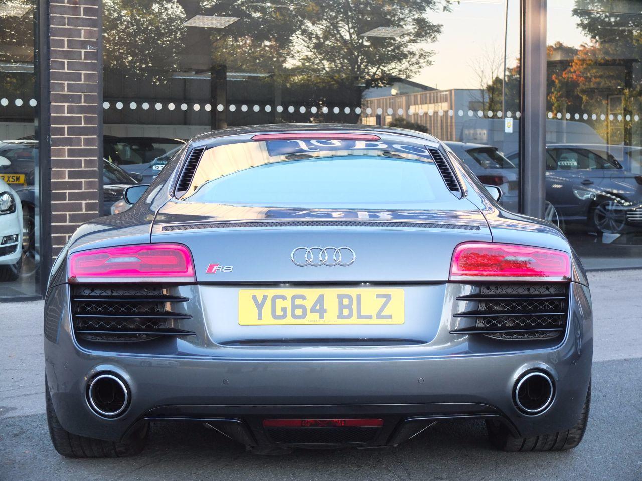 Audi R8 Coupe 4.2 FSI V8 Quattro S Tronic 430ps Coupe Petrol Daytona Grey Metallic, Quartz Grey Side Blades