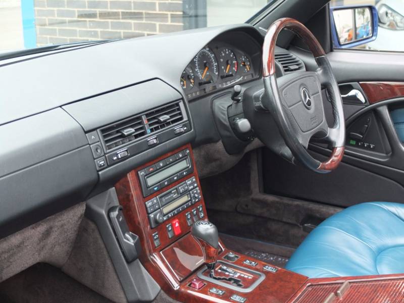 Mercedes Benz 600   Registered:1997(R)