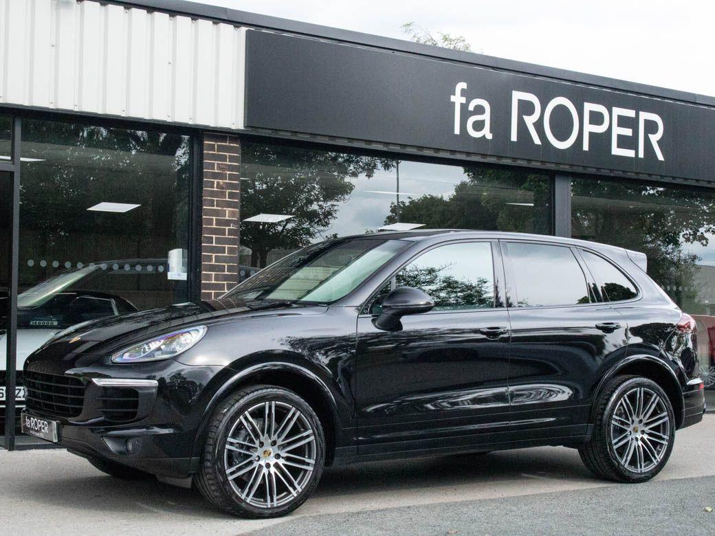 Porsche Cayenne 3.0 TD V6 Platinum Edition Tiptronic S AWD Auto Estate Diesel Jet Black Metallic