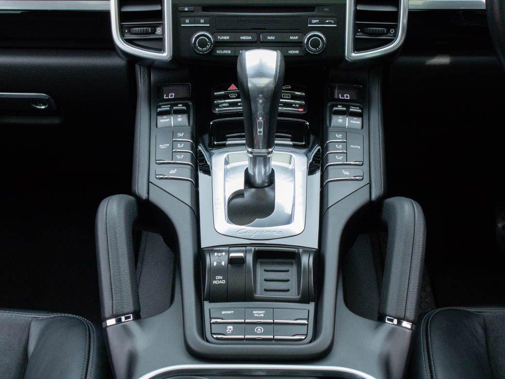 Porsche Cayenne 3.0 TD V6 Platinum Edition Tiptronic S AWD Auto Estate Diesel Jet Black Metallic