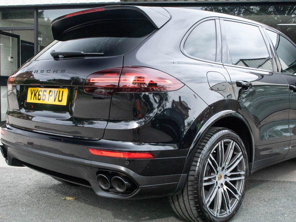 Porsche Cayenne 3.0 TD V6 Platinum Edition Tiptronic S AWD Auto Estate Diesel Jet Black Metallic