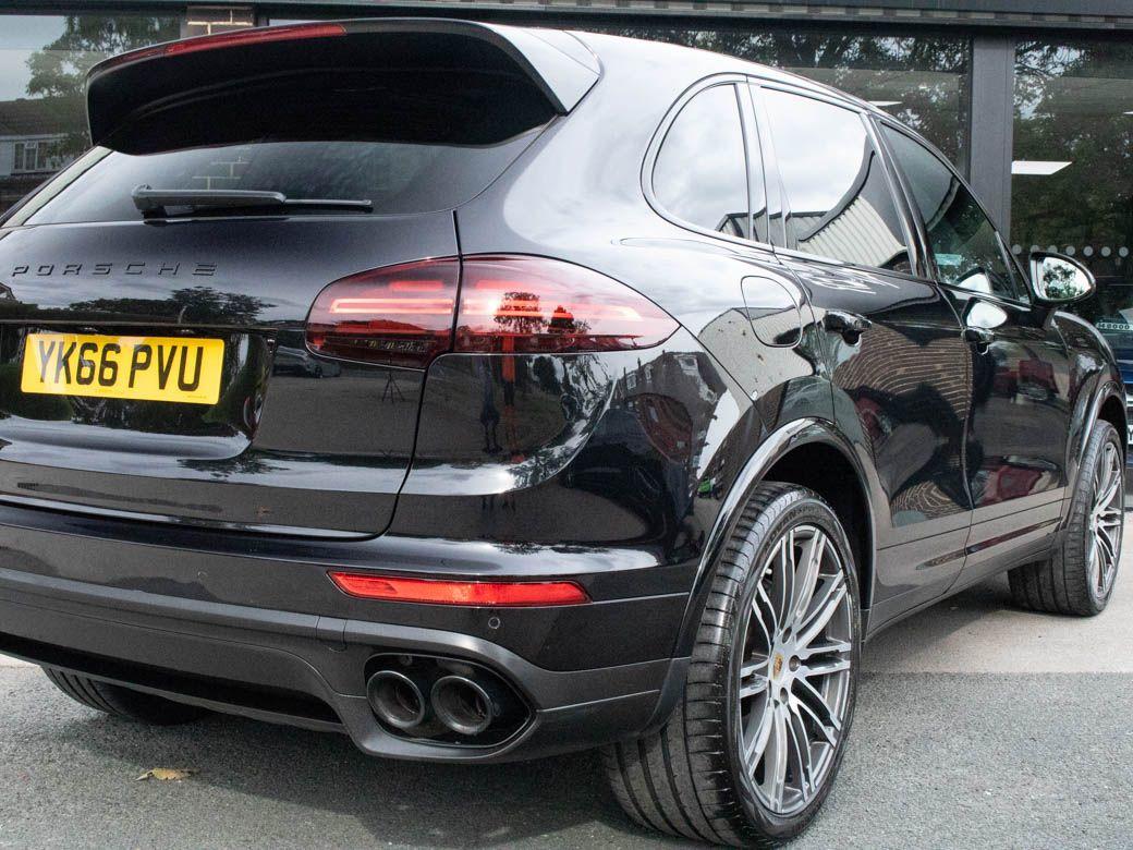 Porsche Cayenne 3.0 TD V6 Platinum Edition Tiptronic S AWD Auto Estate Diesel Jet Black Metallic