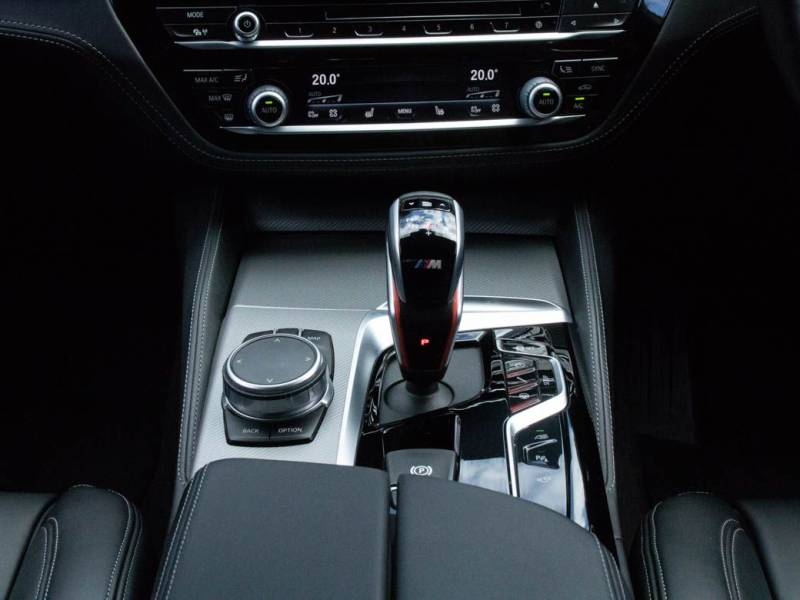 BMW M5   Registered:2019(69)