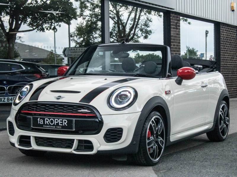 MINI Convertible   Registered:2019(69)