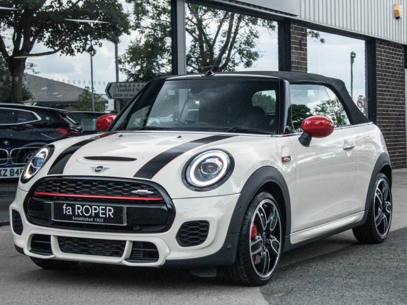 MINI Convertible   Registered:2019(69)