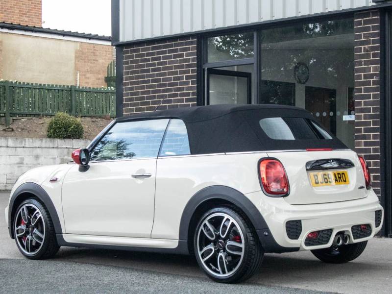 MINI Convertible   Registered:2019(69)