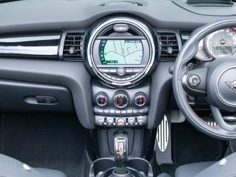 MINI Convertible   Registered:2019(69)