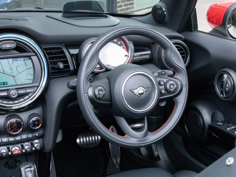 MINI Convertible   Registered:2019(69)