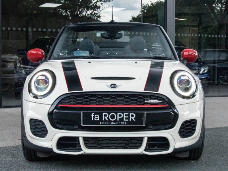 MINI Convertible   Registered:2019(69)