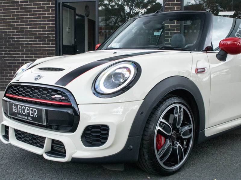 MINI Convertible   Registered:2019(69)