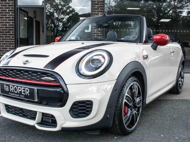 MINI Convertible   Registered:2019(69)