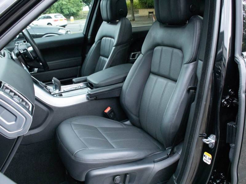 Land Rover Range Rover Sport   Registered:2018(18)