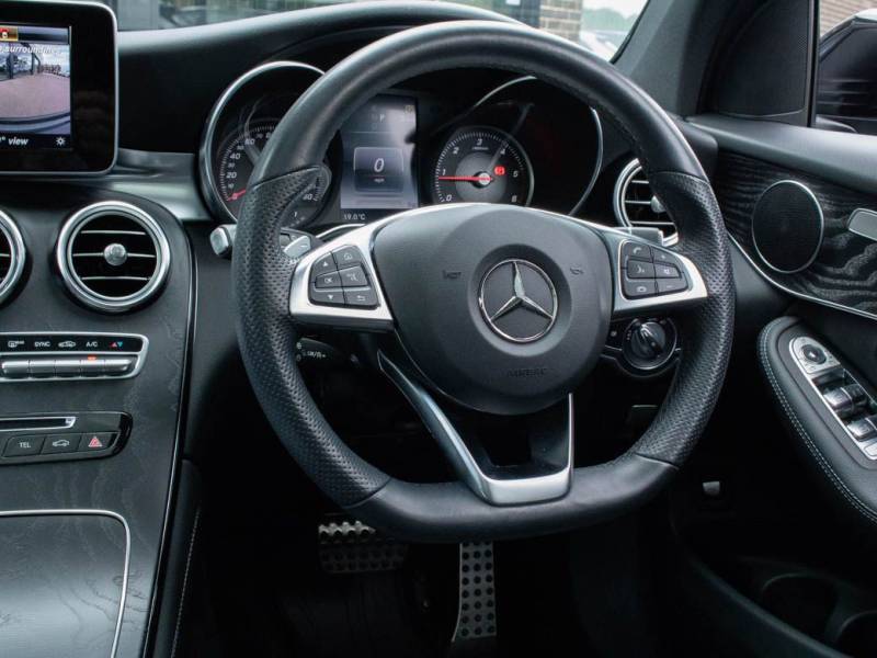 Mercedes Benz GLC   Registered:2019(19)