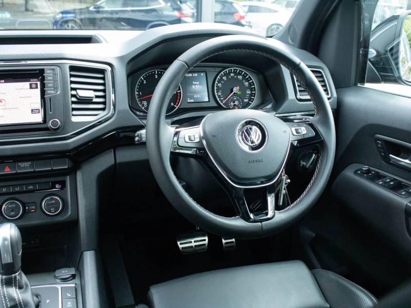 Volkswagen Amarok   Registered:2020(20)