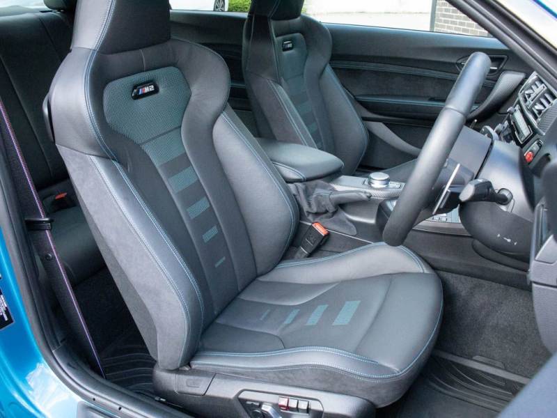 BMW M2   Registered:2021(21)