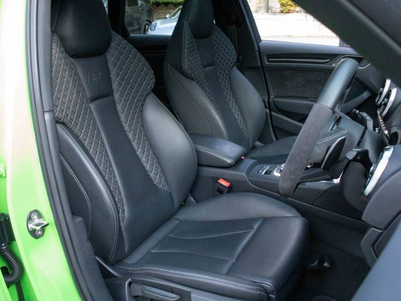 Audi RS3   Registered:2020(70)