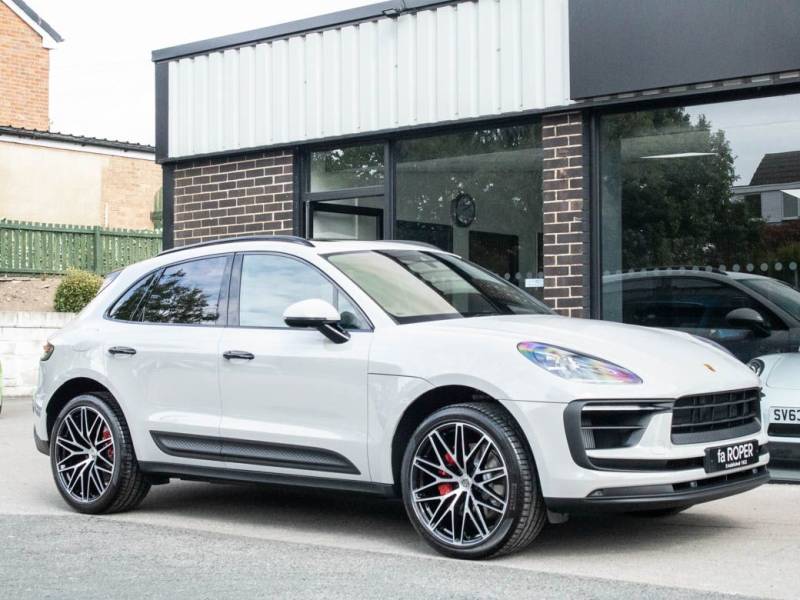 Porsche Macan   Registered:2022(22)