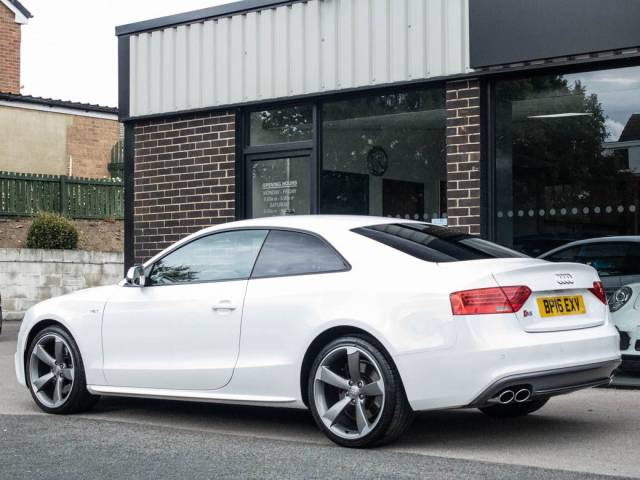 2016 Audi S5 3.0 TFSI Black Edition quattro S-tronic 333ps