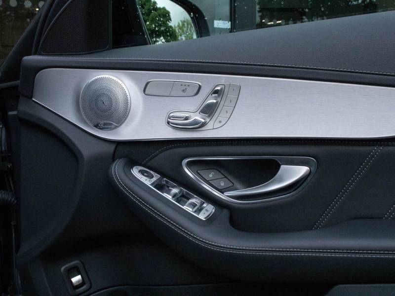 Mercedes Benz C Class   Registered:2019(19)