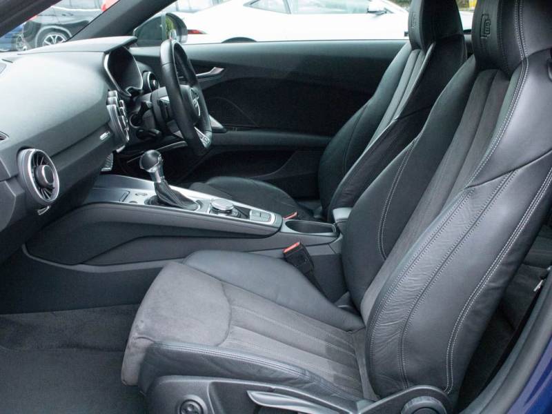 Audi TT   Registered:2017(17)