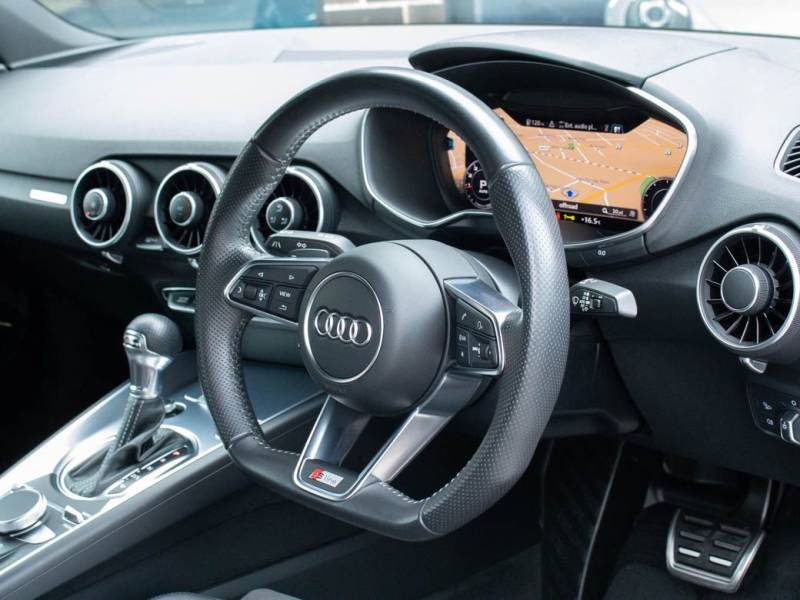 Audi TT   Registered:2017(17)