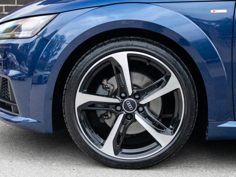 Audi TT   Registered:2017(17)