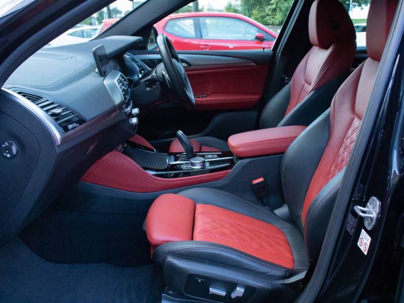 BMW X4   Registered:2021(70)