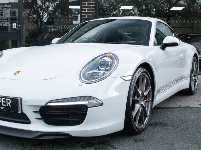 Porsche 911   Registered:2012(12)