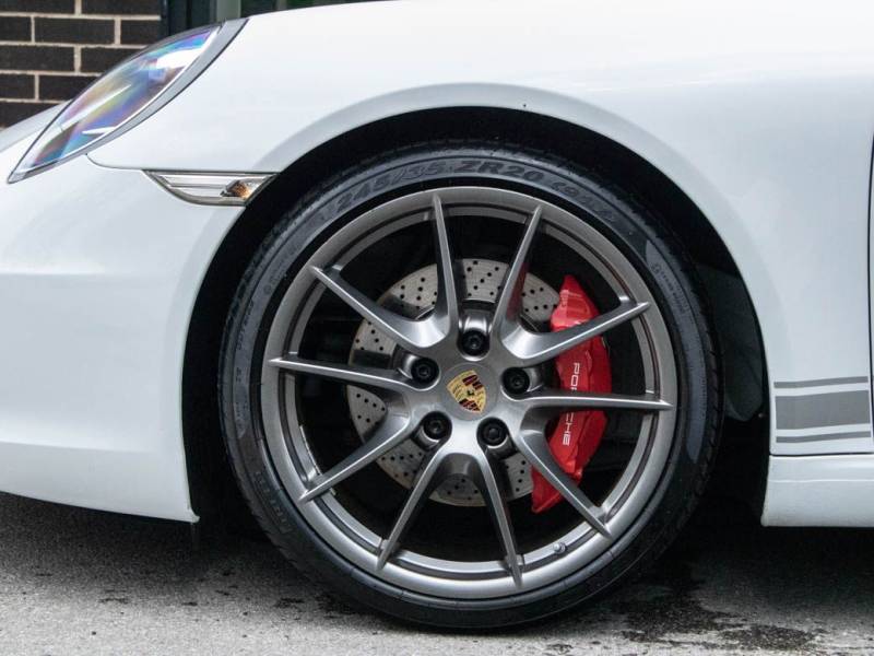 Porsche 911   Registered:2012(12)