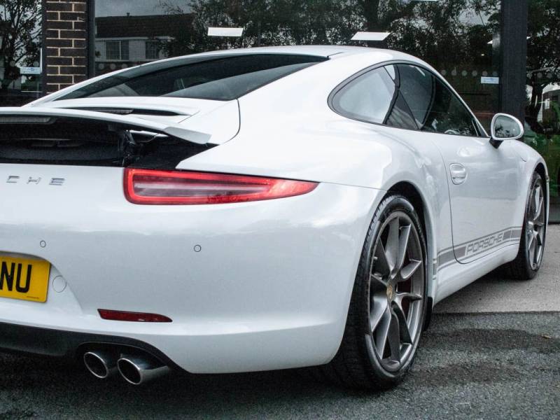 Porsche 911   Registered:2012(12)