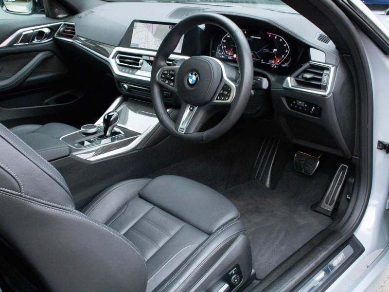 BMW 4 Series   Registered:2021(71)