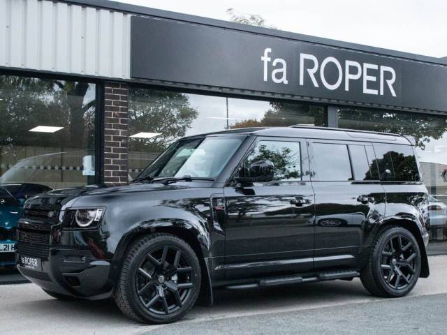 2022 Land Rover Defender 110 D250 3.0 MHEV XS Edition URBAN Auto