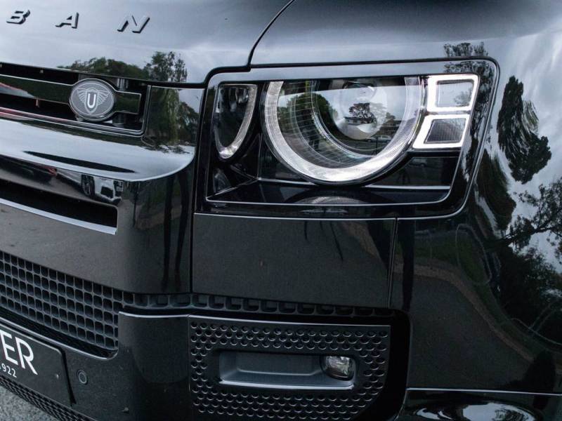 Land Rover Defender   Registered:2022(22)