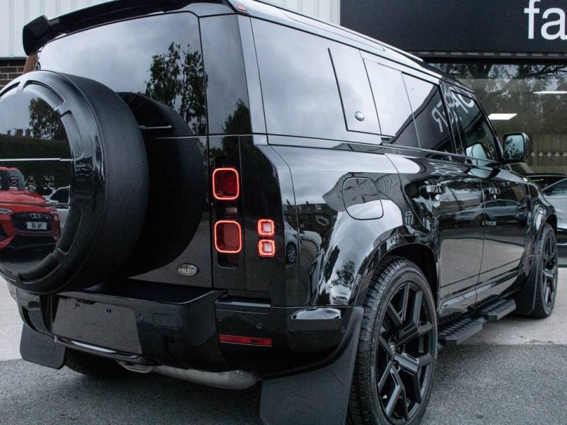 Land Rover Defender   Registered:2022(22)