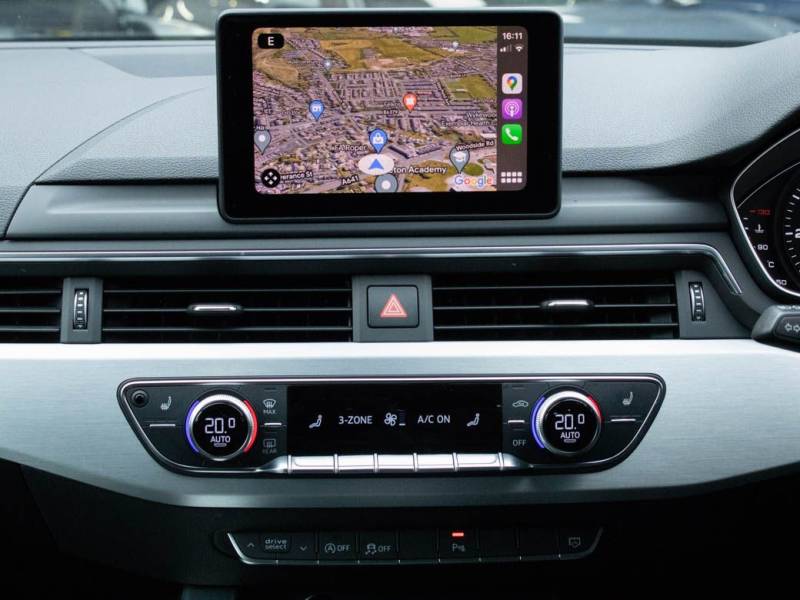 Audi A4 Avant   Registered:2019(19)