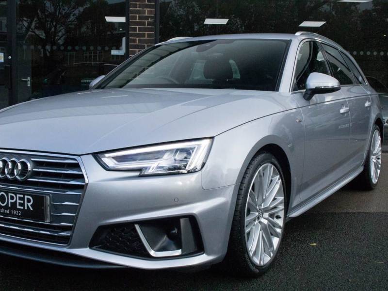 Audi A4 Avant   Registered:2019(19)