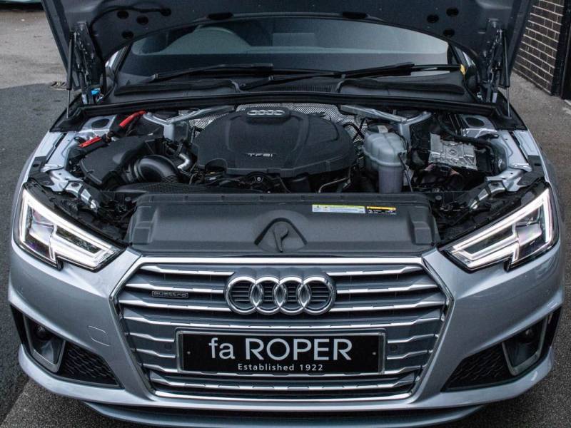 Audi A4 Avant   Registered:2019(19)