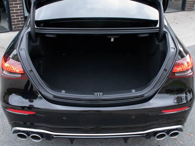 Mercedes Benz E Class   Registered:2021(70)