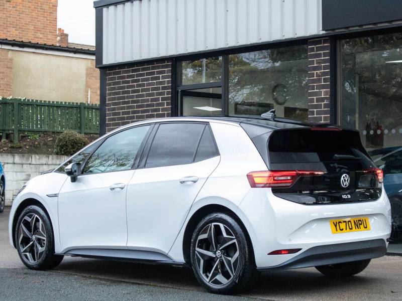 Volkswagen ID.3   Registered:2020(70)