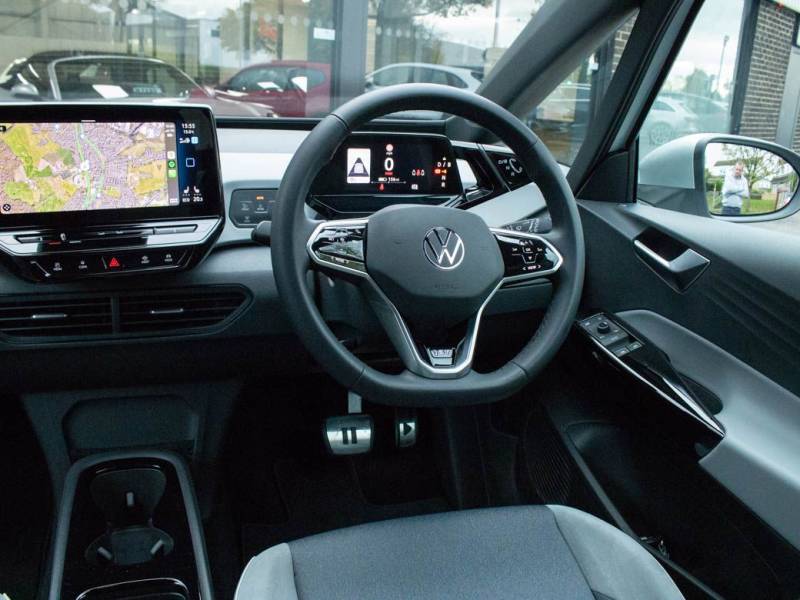 Volkswagen ID.3   Registered:2020(70)