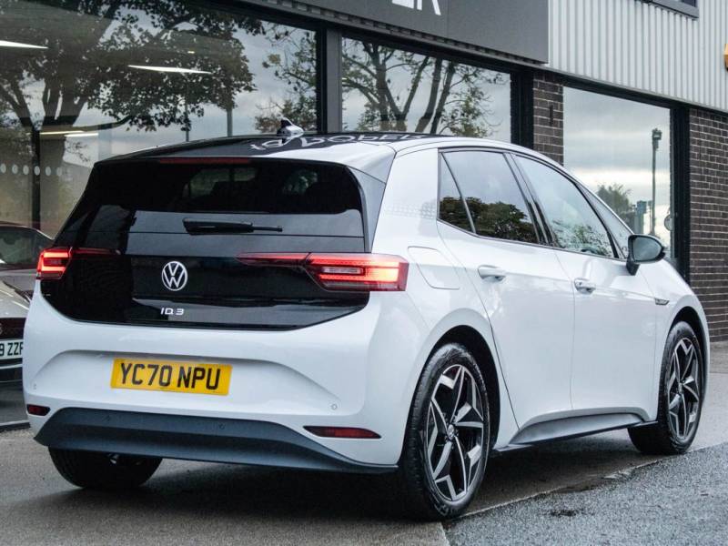 Volkswagen ID.3   Registered:2020(70)