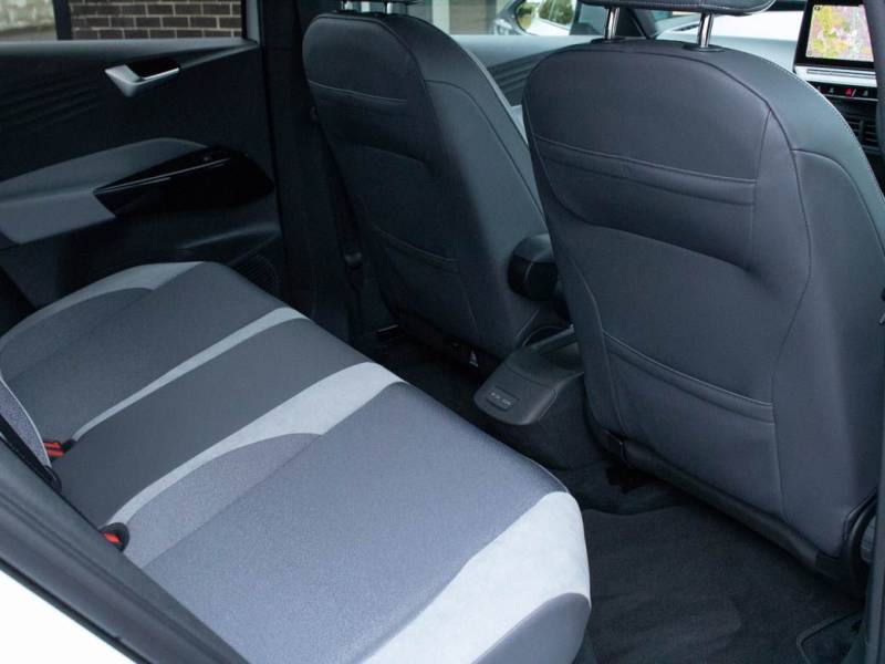 Volkswagen ID.3   Registered:2020(70)