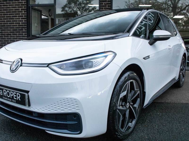 Volkswagen ID.3   Registered:2020(70)