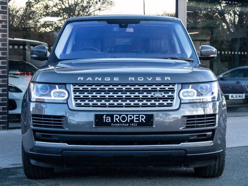 Land Rover Range Rover   Registered:2016(66)