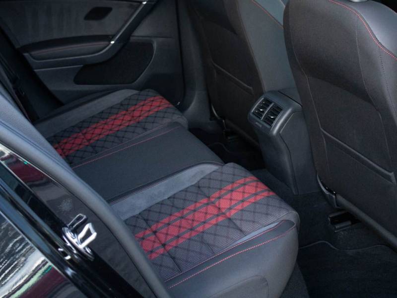 Volkswagen Golf   Registered:2019(69)