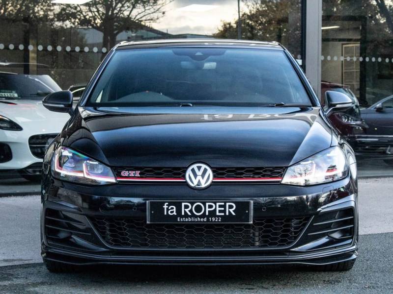 Volkswagen Golf   Registered:2019(69)