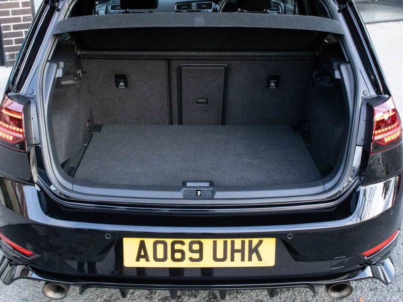 Volkswagen Golf   Registered:2019(69)